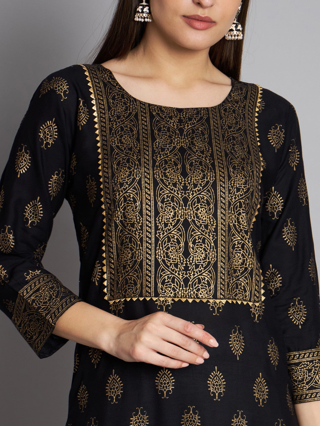 Black Foil Print Kurta Sarara Set