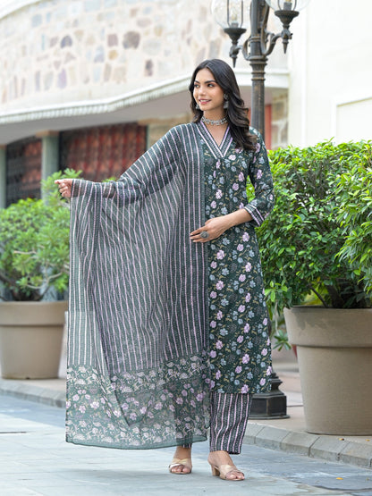 Women's Printed Kurta Set